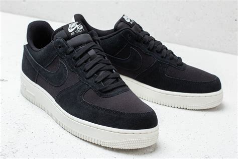 airforce 1 nike zwart suede|full black air force 1.